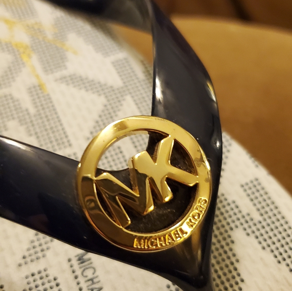 MK Flip Flop